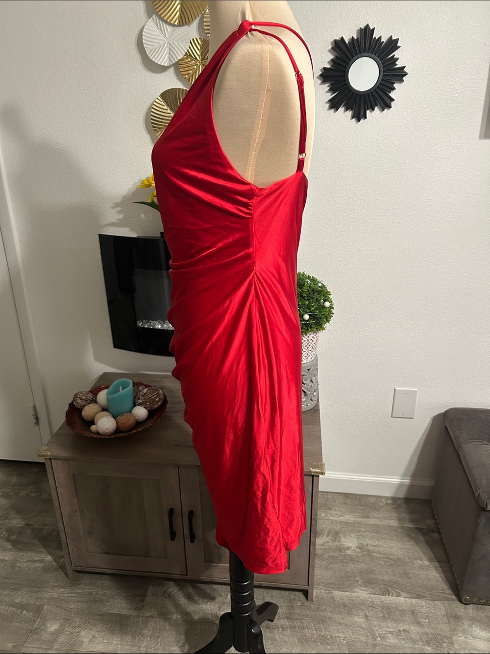 One-Shoulder Red Ruched Cocktail Dress - Picture 2 of 6